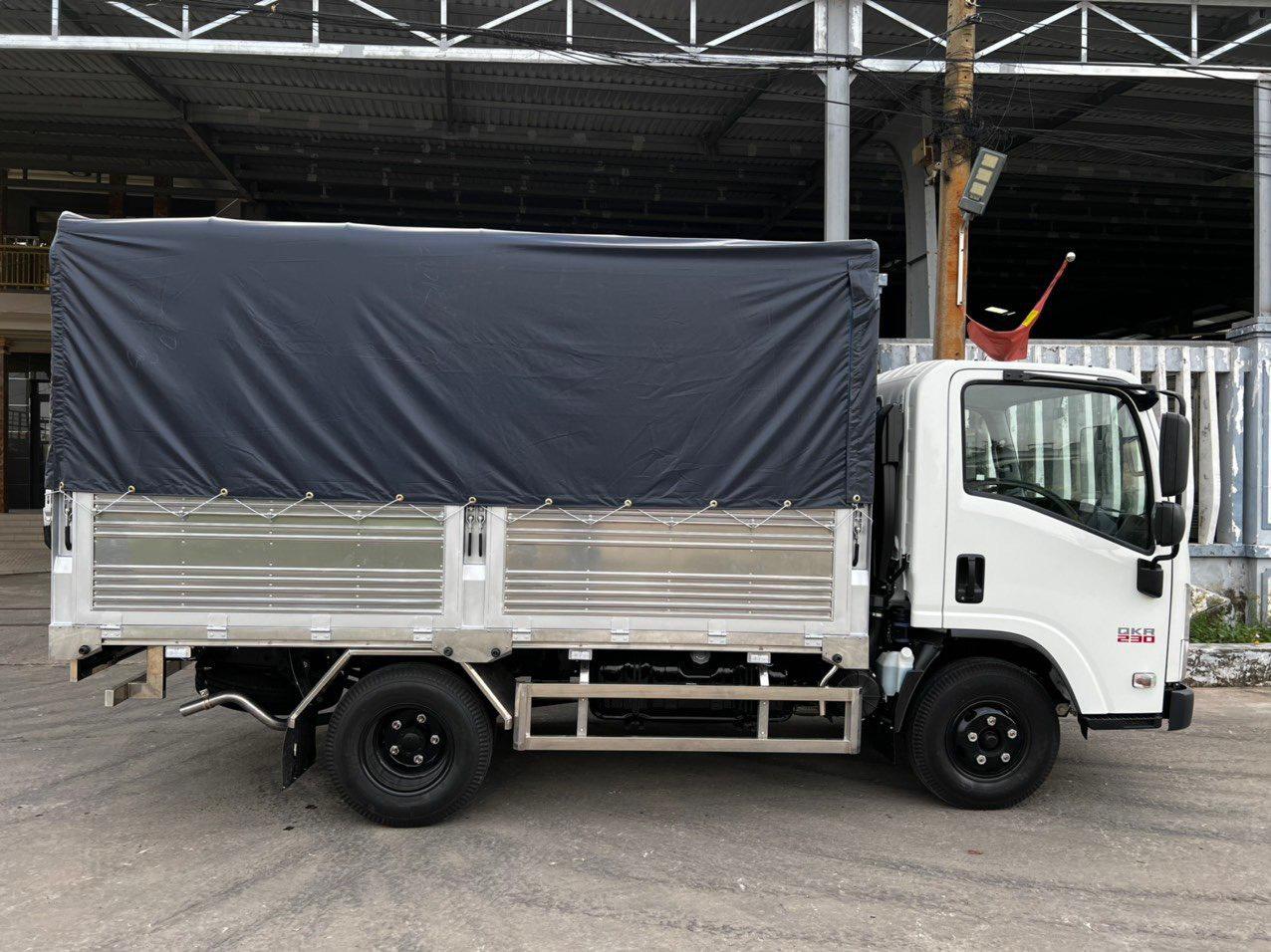 Bạt xe tải